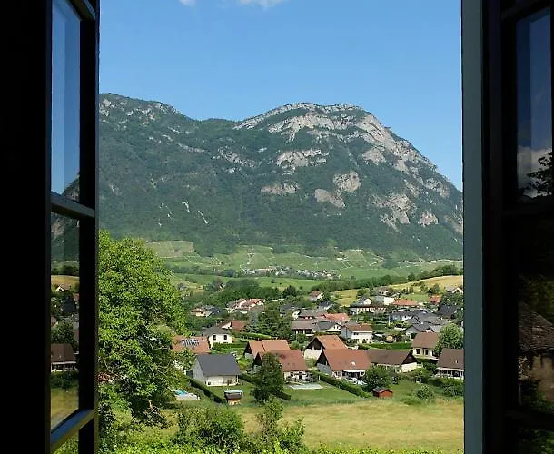 De Tatil Evi Myans